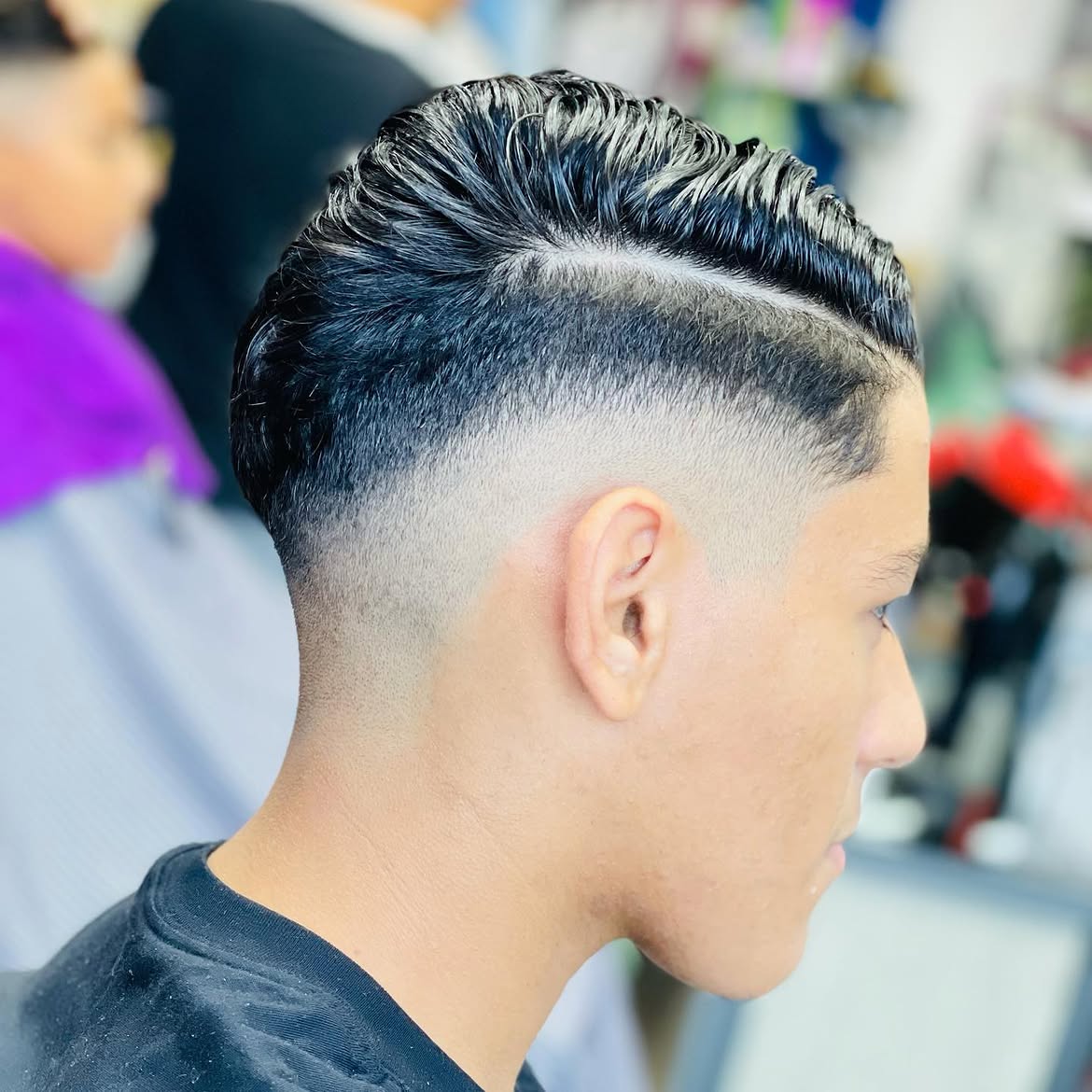 Coupe homme avec contours précis, Barber Biraoui Casablanca